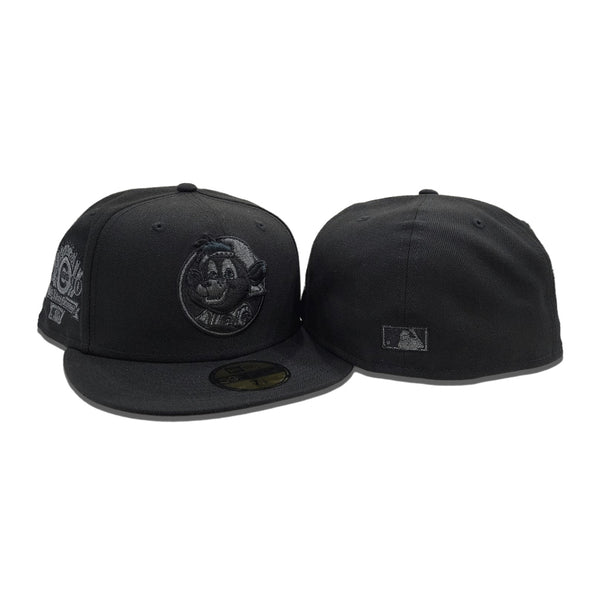 Chicago Cubs Blackout 59FIFTY Fitted Hat by New Era