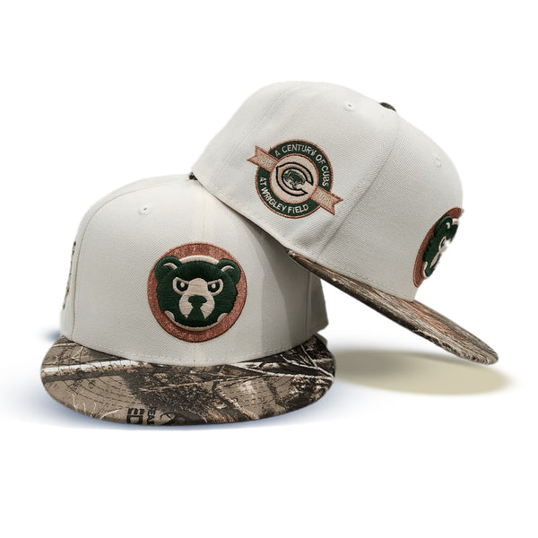 New Era Chicago Cubs Wrigley Field Off White UV (Forest/Khaki) in 2023