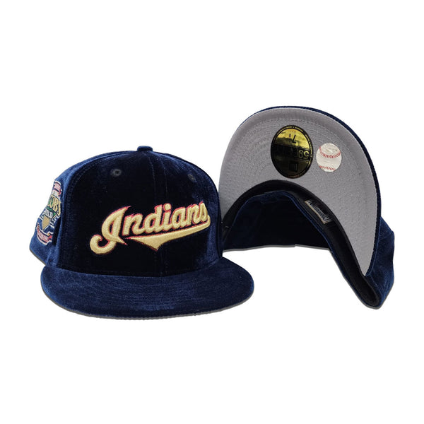 超希少Cleveland Indians ベースボールキャップ　古着 Velvet Cleveland Indians Inaugural Season 1994 Jacobs Field Fitted