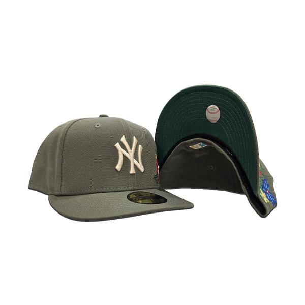 Olive Pre-Curved Green New York Yankees Floral Green Bottom