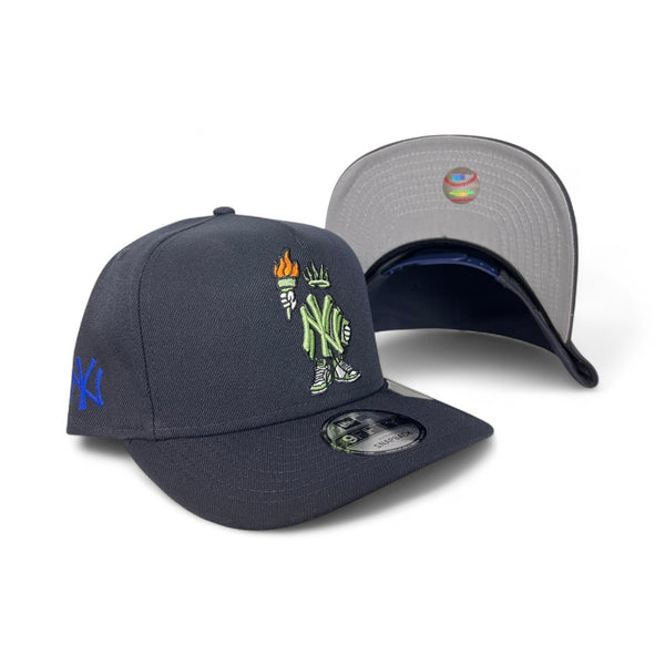 Trends Yankee Crocs With No Brim Navy Blue NY Yankees Curved Brim