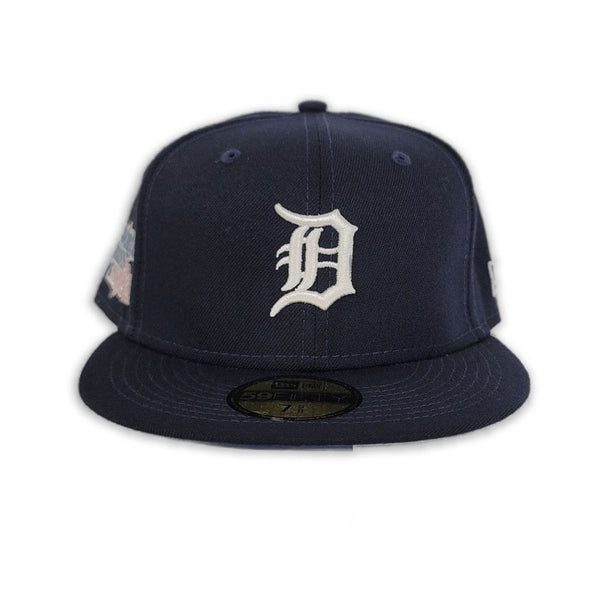 Detroit Tigers PAISLEY QUILT BOTTOM Navy Fitted Hat