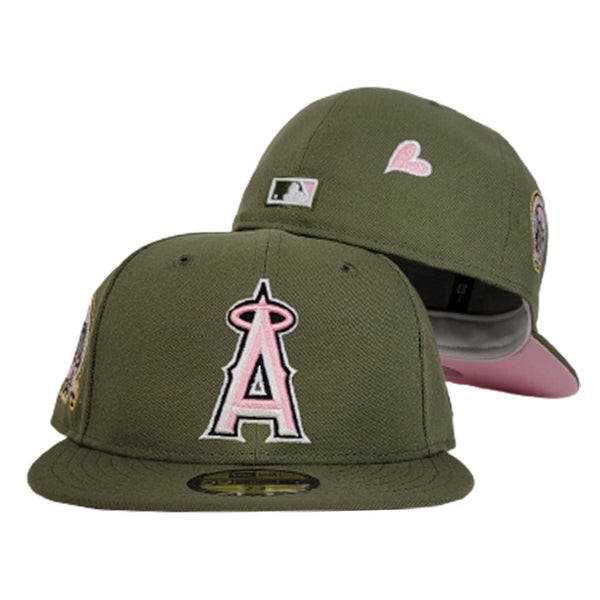 NEW YORK YANKEES 1998 WORLD SERIES OLIVE PINK BRIM NEW ERA FITTED