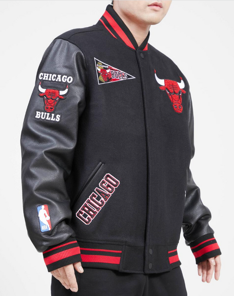 Black Chicago Bulls Pro Standard Flag Logo Wool Varsity Heavy