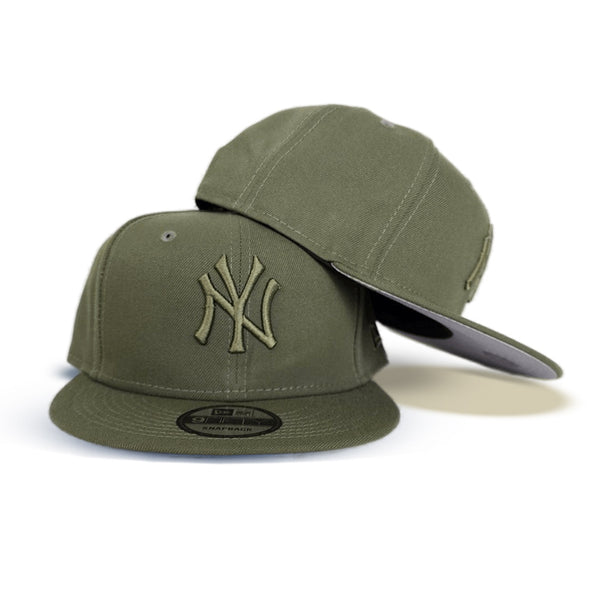 T-Shirt New Era Geometric Camo MLB New York Yankees - New Olive/New Olive -  men´s 