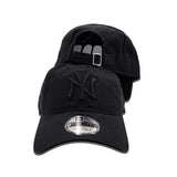 Black On Black New York Yankees New Era 9Twenty Strapback