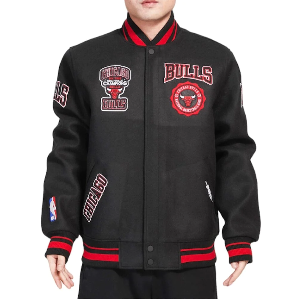 Black Chicago Bulls Pro Standard Crest Wool Varsity Jacket Black Chicago Bulls Pro Standard Crest Wool Varsity Jacket