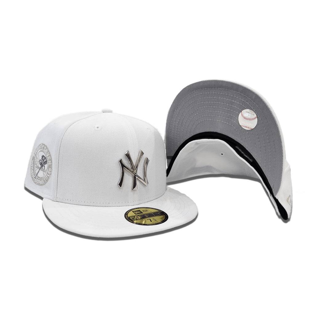 White New York Yankees Silver Metal Badge Gray Bottom 27X World Series  Titles Patch New Era 59Fifty Fitted