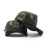 Olive Green New York Yankees Butterfly Logo Black Curved Brim Gray Bottom 2000 Subway Series Side Patch New Era 9Forty Snapback