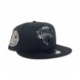 Black/White New York Knicks Gray Bottom 2x Champions Side Patch New Era 9Fifty Snapback