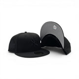 Black On Black New York Yankees Gray Bottom 2024 World Series Side Patch New Era 59Fifty Fitted