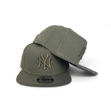 Olive Green New York Yankees Gray Bottom Color Pack New Era 9Fifty Snapback