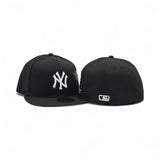 Black New York Yankees Gray Bottom Monotone Hummingbird City Art Side Patch New Era 59Fifty Fitted