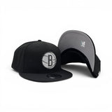 Black Brooklyn Nets Gray Bottom 2026 NBA Draft Rhinestone Logo New Era 9Fifty Snapback