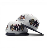 White New York Yankees Paisley Logo Navy Blue Visor Gray Bottom 2000 World Series Champions Side Patch New Era 9Fifty Snapback