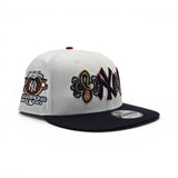 White New York Yankees Paisley Logo Navy Blue Visor Gray Bottom 2000 World Series Champions Side Patch New Era 9Fifty Snapback