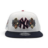 White New York Yankees Paisley Logo Navy Blue Visor Gray Bottom 2000 World Series Champions Side Patch New Era 9Fifty Snapback