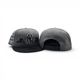 Storm Gray New York Yankees Scroll Logo Black Visor Pink Bottom 2000 World Series Champions Side Patch New Era 9Fifty Snapback