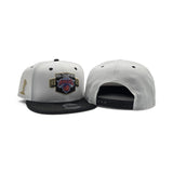 White 2025-2026 New York Knicks Champions Black Visor Gray Bottom Trophy Side Patch New Era 9Fifty Snapback
