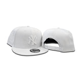 White New York Yankees Silver Metallic Bottom 2000 Subway Series Side Patch New Era 9Fifty Snapback