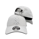 White New York Yankees New Era 9Twenty Strapback