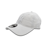 White New York Yankees New Era 9Twenty Strapback