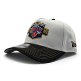 White 2025-2026 New York Knicks Champions Black Curved Visor Gray Bottom Trophy Side Patch New Era 9Forty Snapback (Copy)