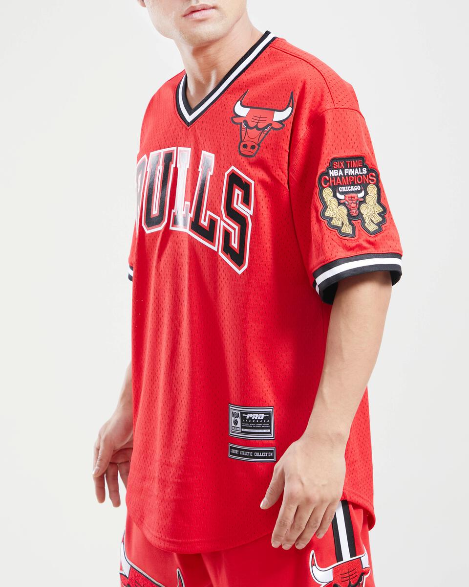Pro Standard, Shirts, Nba Pro Standard Chicago Bulls Baseball Jersey
