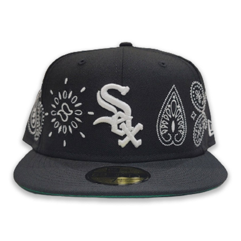 New Era Chicago White Sox Paisley Pack/Bandana 59FIFTY Men's Fitted Hat Black 60185170
