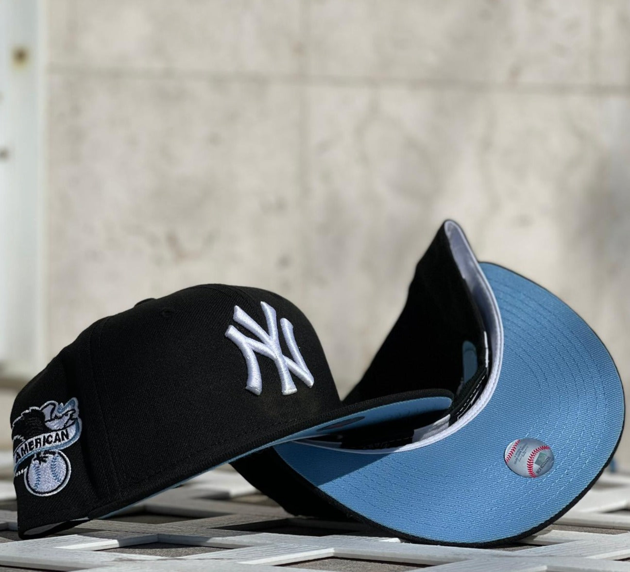 Yankees 99 WS New Era 59FIFTY Black Fitted Hat Royal Blue Bottom – USA CAP  KING