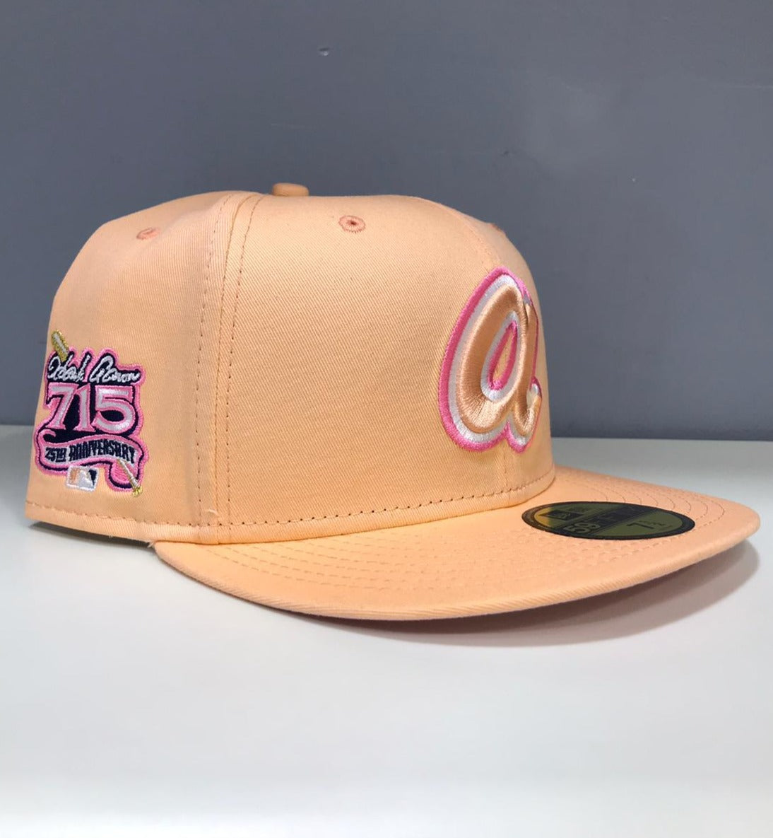 Peach Atlanta Braves Pink Bottom 25th Anniversary Side Patch New Era 5 – Exclusive Fitted Inc.