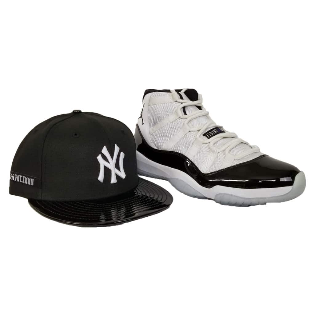 Matching New Era New Era Yankees Fitted Hat for Jordan 11 Black white Contord