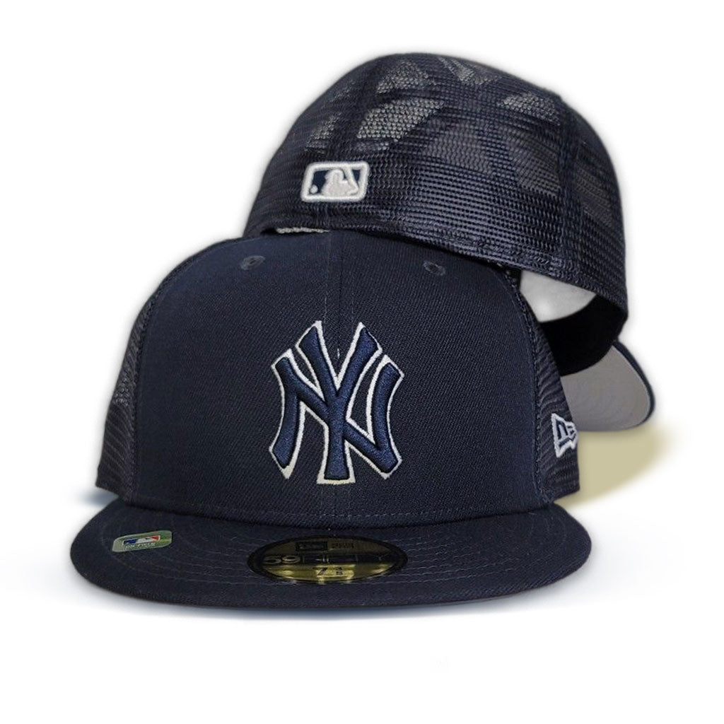 Navy Blue Mesh New York Yankees Gray Bottom New Era 59FIFTY Fitted