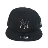 New Era Black New York Yankees Silver Metal Badge Snapback hat