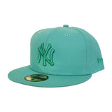 New Era New York Yankees Mint Green Tonal 59FIFTY Fitted Hat