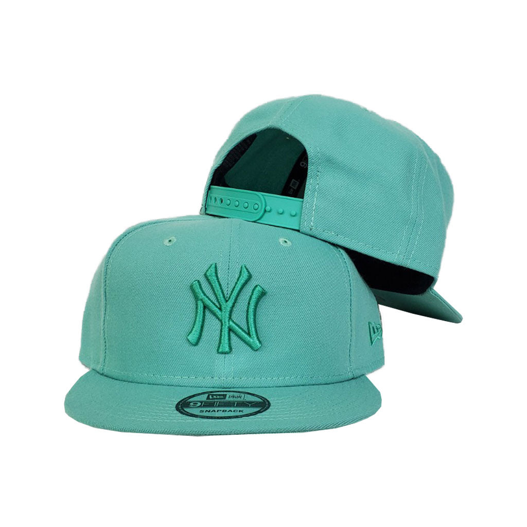 New Era New York Yankees Mint Green Tonal 9FIFTY Snapback Hat