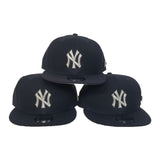 New Era New York Yankees Rhinestone Navy Blue 9Fifty Snapback