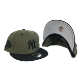 New Era Oilve - Black New York Yankees Black Metal Badge Snapback hat