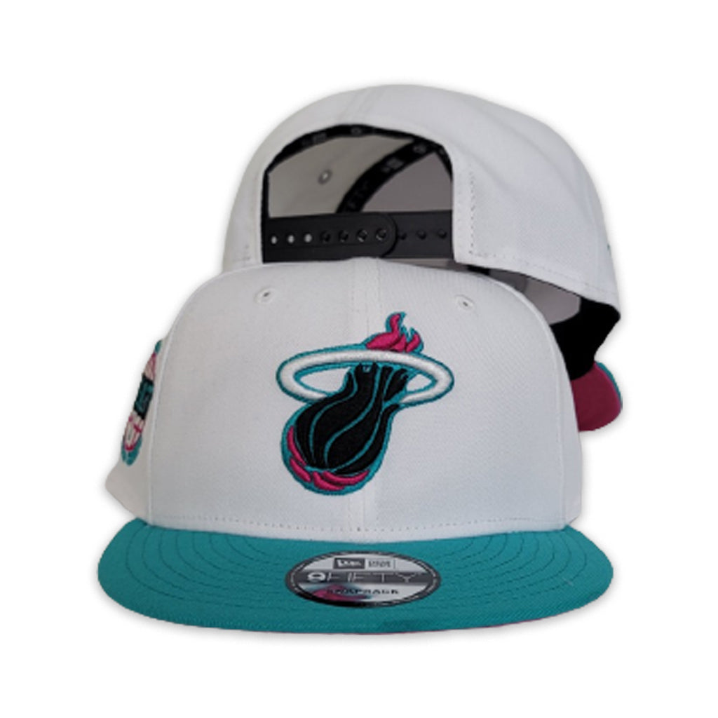 Lids Cleveland Cavaliers New Era Black On Black 9FIFTY Snapback Hat