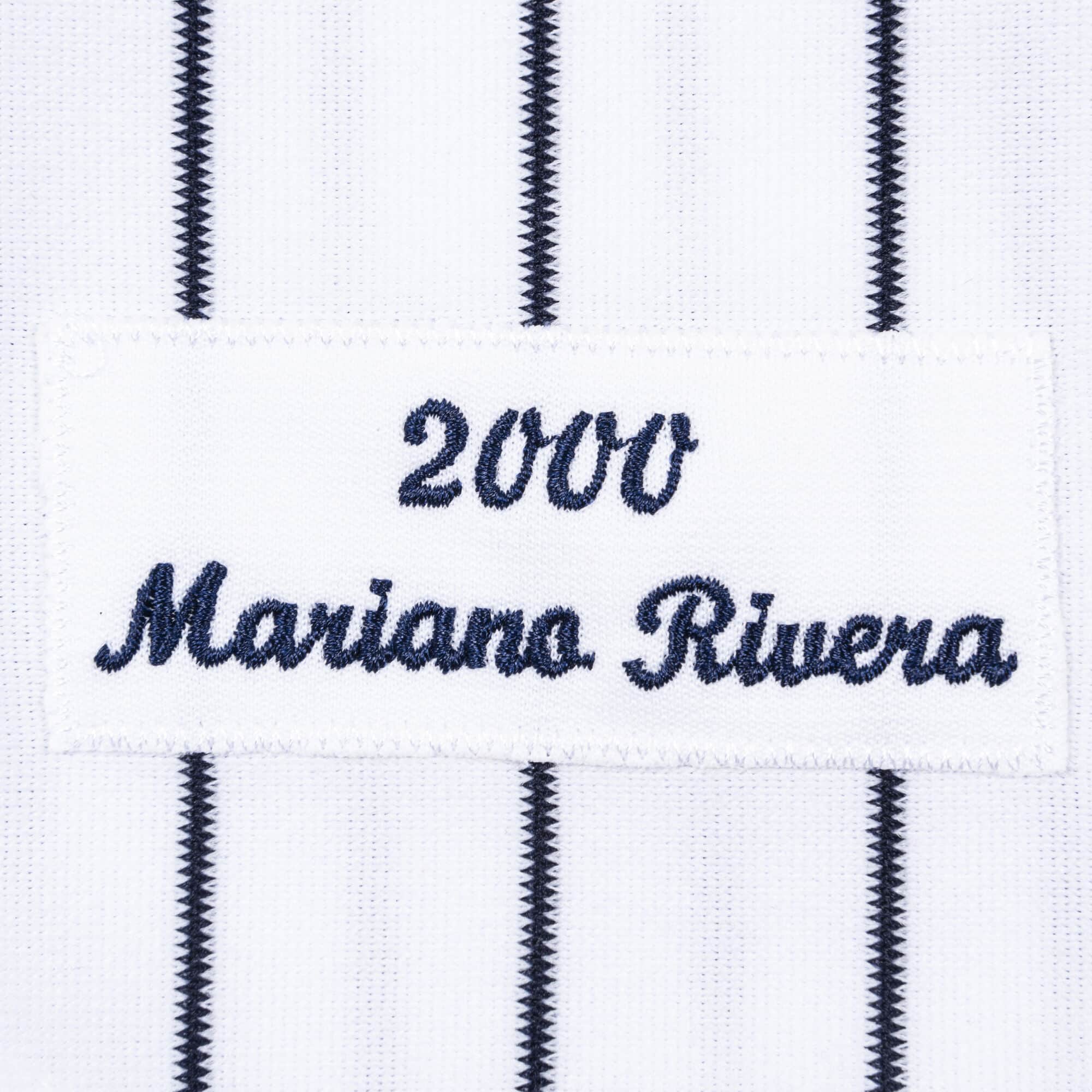 Mitchell & Ness Authentic New York Yankees 2000 Mariano Rivera Jersey
