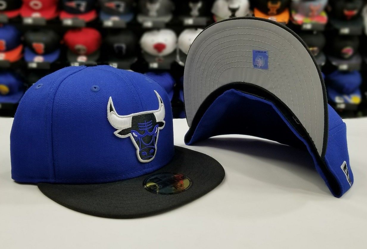 Chicago Bulls Snapback Hat Match Air Jordan 5 University Blue for Sale in  Wathena, KS - OfferUp