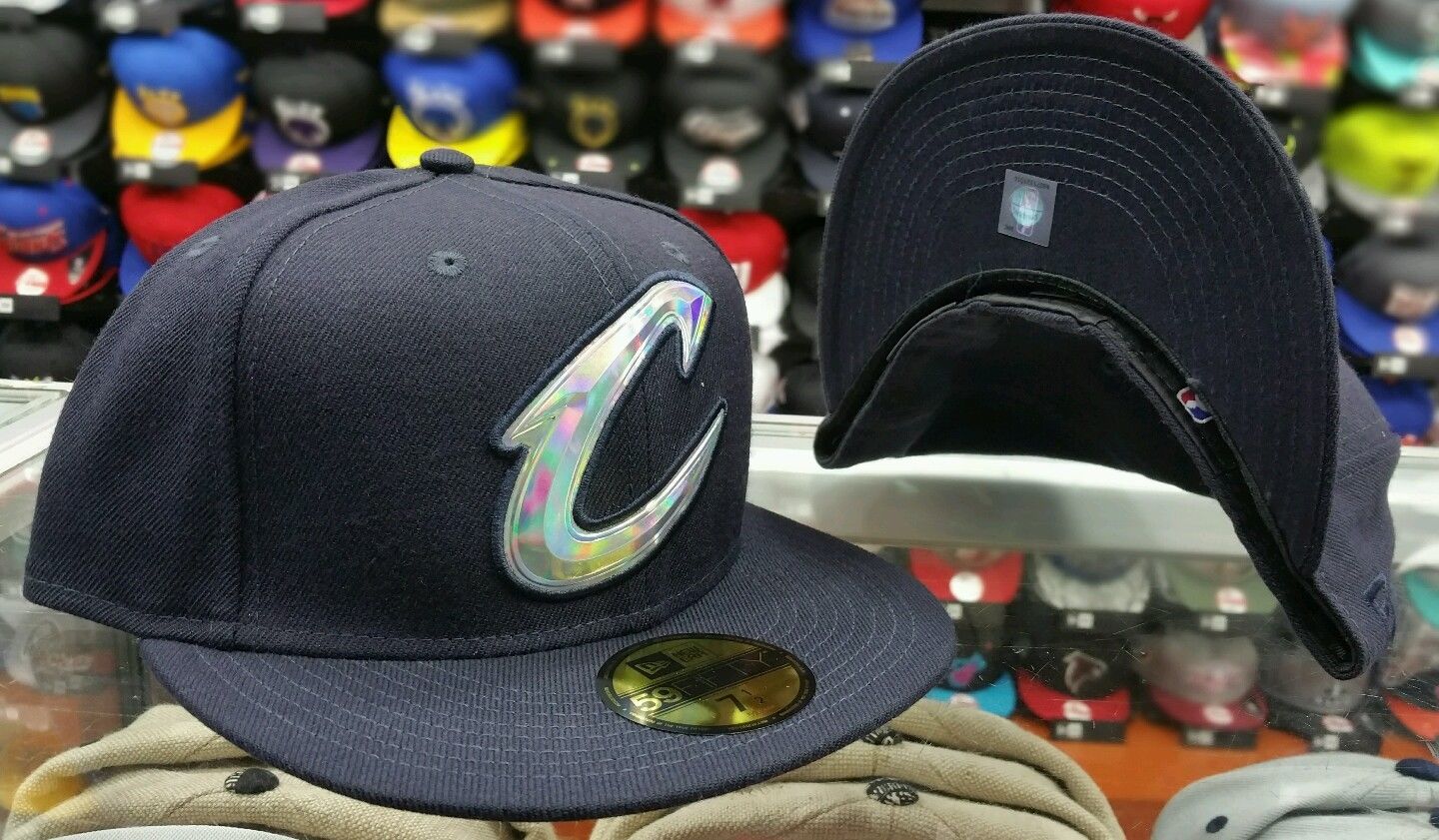 New Era NBA Iridescent Foil logo Blue Cleveland Cavaliers 59Fifty Fitted Hat Cap