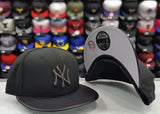 New Era 9Fifty MLB New York Yankee Hologram Logo snapback Hat