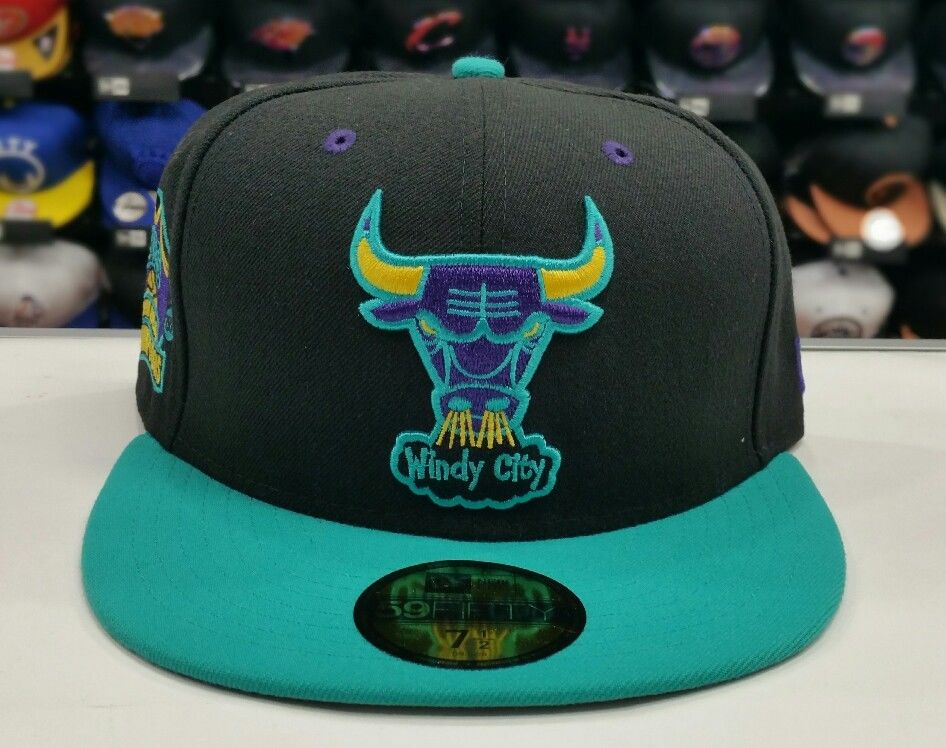 New Era 59Fifty Fitted Cap Chicago Bulls | Collezione Elements | Taglia 7 1/8 | Poliestere Ufficiale NBA