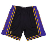 Black Los Angeles Lakers 1996-97 Mitchell & Ness Swingman Shorts